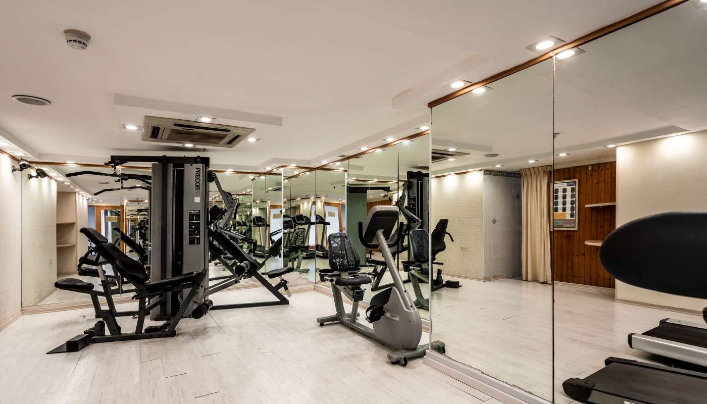 Seasons hotel gym